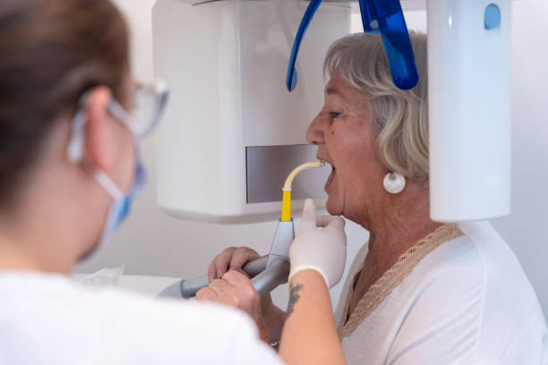 Best Emergency Dental Care for Broken or Chipped Teeth in Aliso Viejo, CA